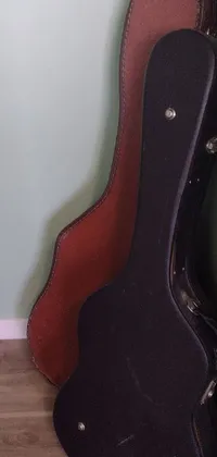 Vintage Guitar Case Live Wallpaper - free download