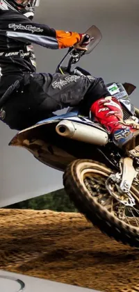 200+] Motocross Wallpapers