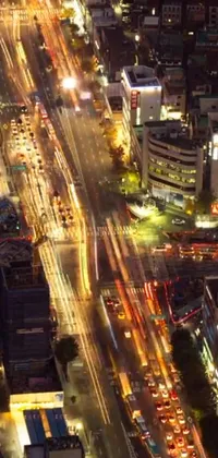 Get transported to a bustling city at night with this stunning live wallpaper