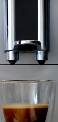 This gorgeous phone live wallpaper features a mouth-watering cup of coffee sitting on a pristine countertop