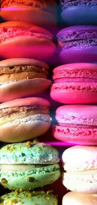 Get your phone looking sugary sweet with this Live Wallpaper of a pile of brightly colored macarons