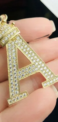 Gold Triangle Body Jewelry Live Wallpaper