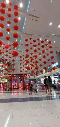 This live wallpaper showcases a bustling shopping mall adorned with colorful Chinese lanterns
