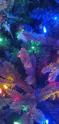 Bring the holiday spirit to your phone with this stunning live wallpaper
