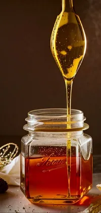 Liquid Drinkware Amber Live Wallpaper
