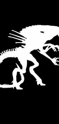 This striking black and white lizard live wallpaper for your phone is perfect for sci-fi enthusiasts