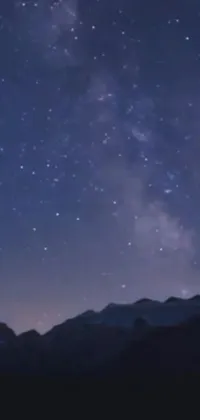 Get lost in the wonder of the night sky with this gorgeous live phone wallpaper