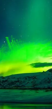 This live wallpaper showcases a breathtaking aurora lights display over a serene water body