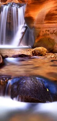 Experience the serene beauty of nature on your phone with this live wallpaper