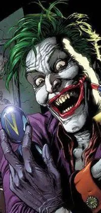 Get ready for a wild wallpaper experience with this Phone Live Wallpaper! Feast your eyes on a close-up of a joker talking on a cell phone, adorned with his signature green hair and maniacal smile