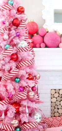 Set the mood for the festive season with this beautiful phone live wallpaper