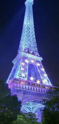 Transform your phone into a mesmerizing Parisian night with this stunning live wallpaper