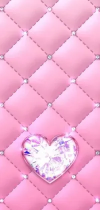 This phone live wallpaper showcases a diamond heart design on a pink quilted background