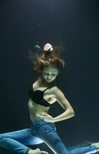 Shoulder Human Body Flash Photography Live Wallpaper