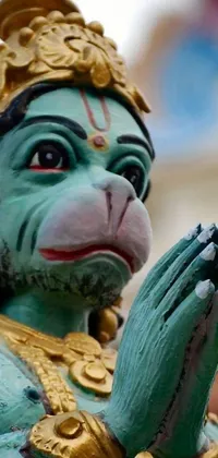 This live wallpaper features a stunning statue of a green-skinned monkey named samikshavad