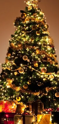 Get into the Christmas spirit with the Christmas Tree Live Wallpaper