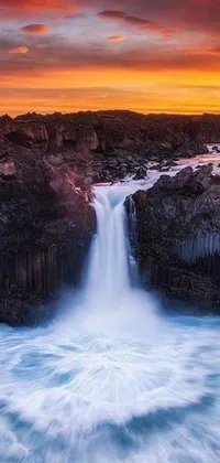 Water Waterfall Mountain Live Wallpaper