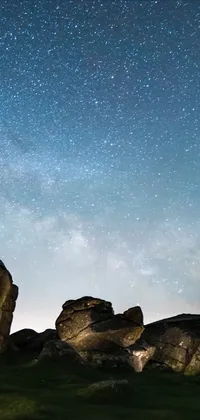 Night Sky Over Rocks Live Wallpaper - free download